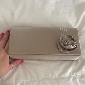 Satin Rose-Appliqué Evening Clutch with strap
